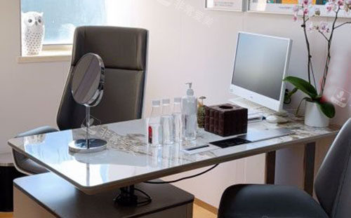 北京艺星医疗美容医生办公室