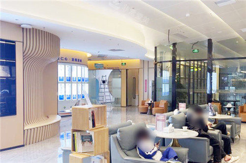 深圳尔睦口腔大厅休息区