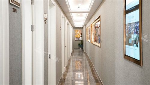 杭州时光整形2楼走廊环境