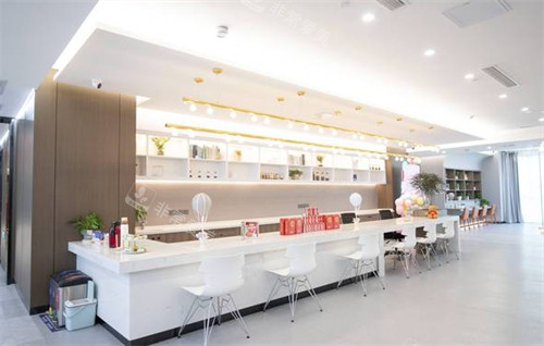 青岛优诺口腔休息区环境图