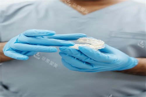 牙齿模型示意宣传