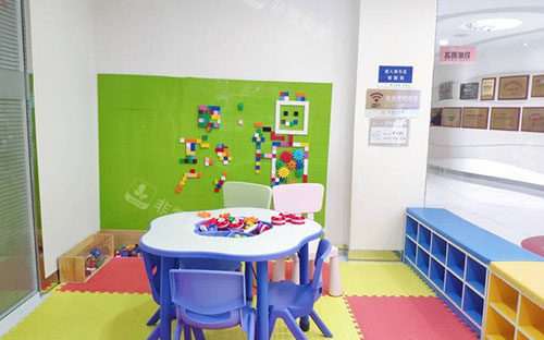 广州好佰年口腔儿童游乐区