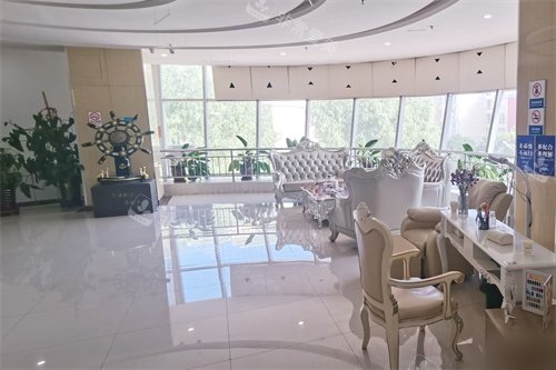 西宁华美整形前厅环境