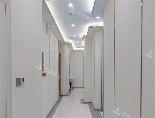 北京美丽之冠医疗美容走廊