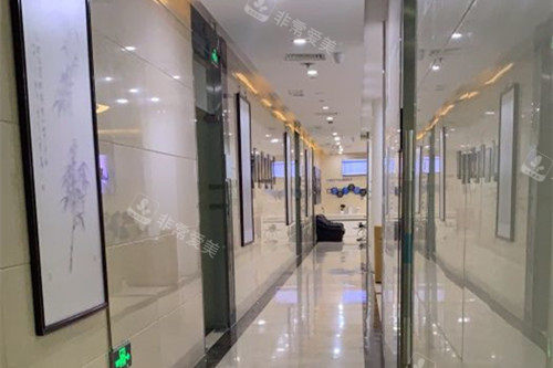 上海科瓦口腔内部过道环境示意图