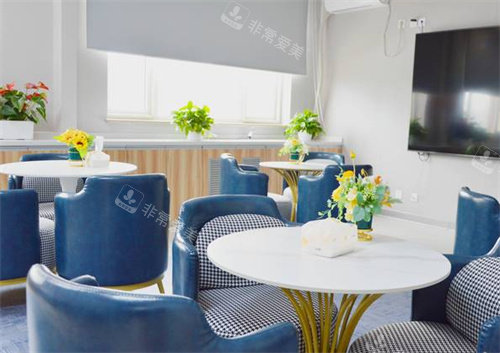 北京普瑞华德眼科休息室