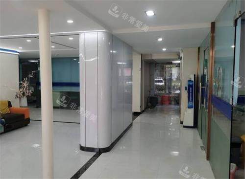 武汉优益佳口腔室内图