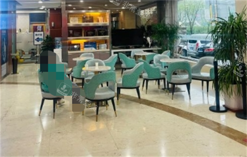 沈阳康贝佳口腔大厅等候区