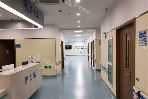 江山康利眼科医院住院部走廊