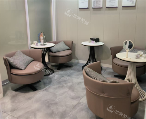 杭州至优美医疗休息区 杭州至优美医疗休息区