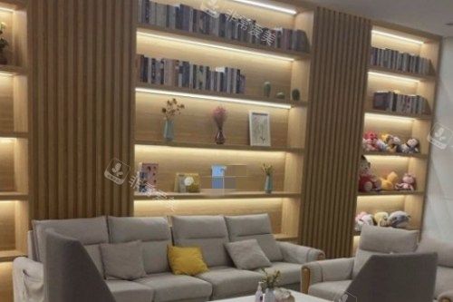 武汉清华阳光口腔休息区