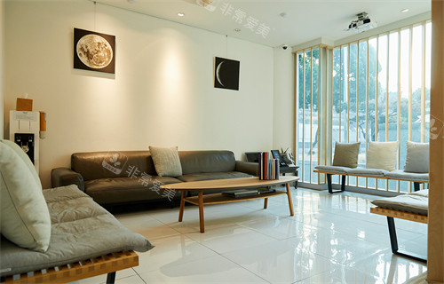 韩国崔翔妇科整形医院休息区环境 韩国崔翔妇科整形医院休息区环境