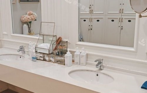 温州名人整形洗漱台示意图