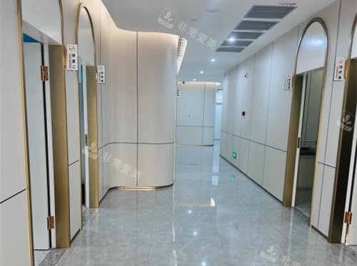 南宁佰视佳眼科医院走廊环境