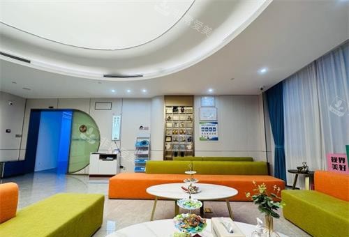 南宁佰视佳眼科医院等候区