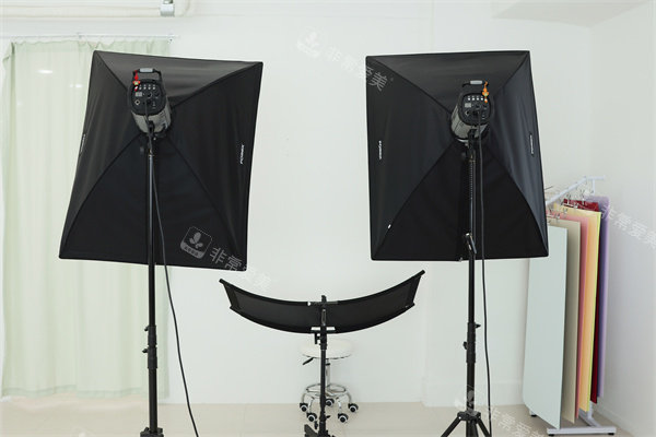 韩国Ohn Studio稳工作室摄影区环境