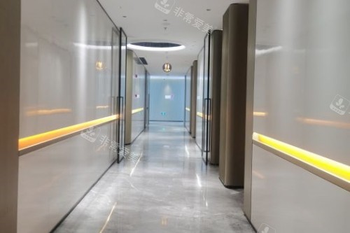 北京韶华医疗美容医院走廊