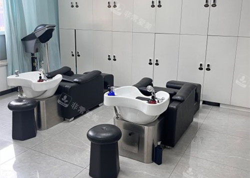 沈阳华美植发整形头皮护理区