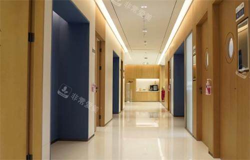 北京维视眼科医院走廊