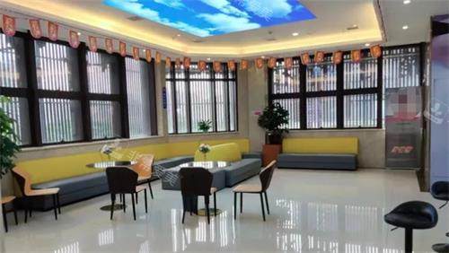 赣州施美尔口腔休息区