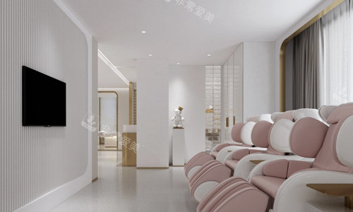 哈尔滨超龙医疗美容医院休息室