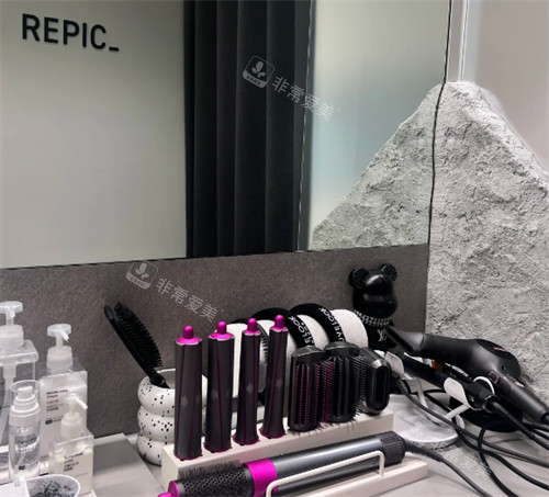 韩国repic皮肤科医院洗漱区