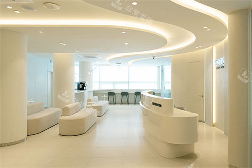 韩国selfi整形外科前台休息区 韩国selfi整形外科前台休息区
