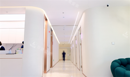 成都晶肤医疗美容走廊