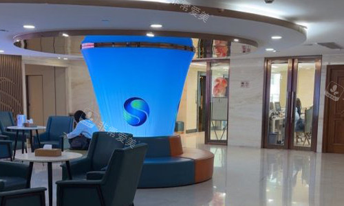 广州曙光医学美容医院大厅