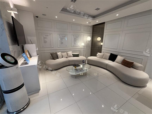 韩国鹿美人皮肤科等候区展示 韩国鹿美人皮肤科等候区展示