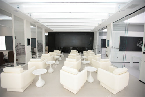 鞍山德立联合口腔大堂