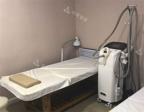 哈尔滨即美整形皮肤美容室