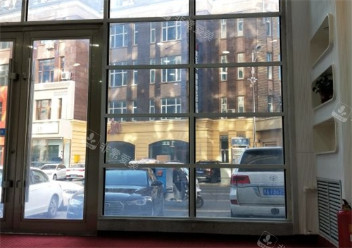 哈尔滨即美整形大厅里环境