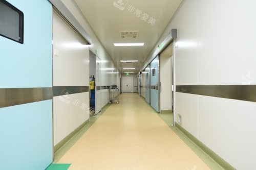 重庆军科整形医院走廊 重庆军科整形医院走廊