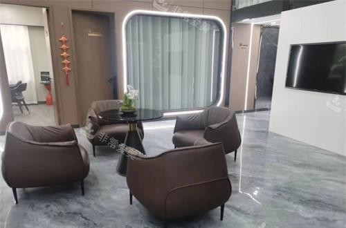 济南星氧整形医院内部大厅环境