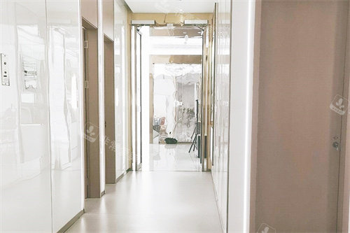 杭州壹美集整形走廊環(huán)境 杭州壹美集整形走廊環(huán)境