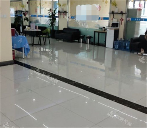 成都华圣艺口腔大厅环境