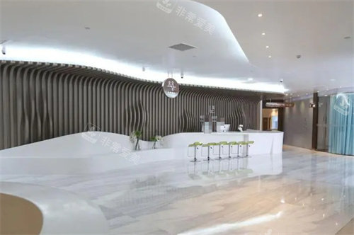 北京联合丽格整形前台