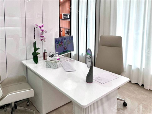 成都画美医疗美容接待室