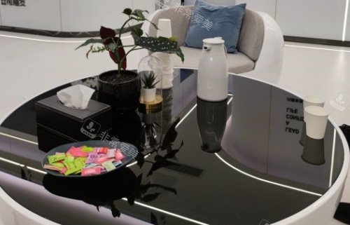 成都丝恒植发等候区小零食示意图