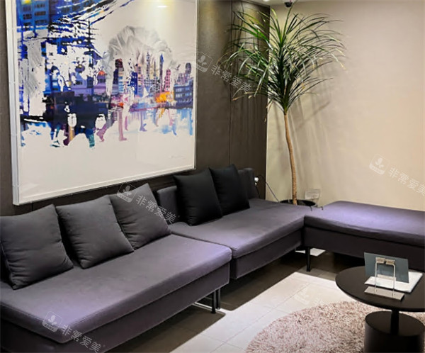 韩国4everjeju皮肤科等候区环境 韩国4everjeju皮肤科等候区环境