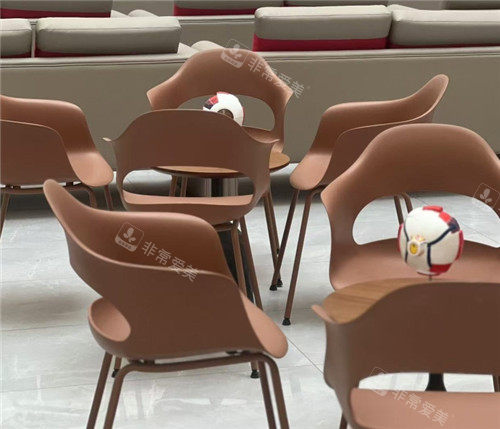 福州普瑞眼科休息区