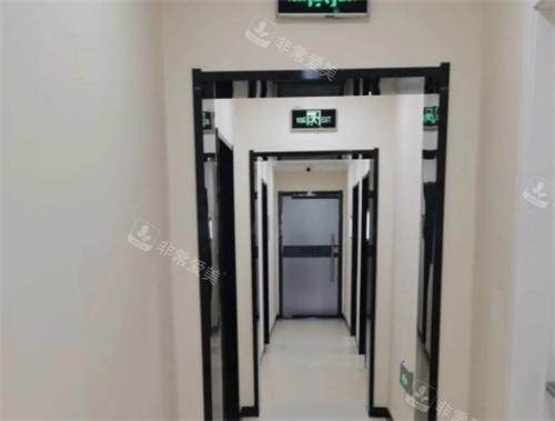 潍坊华贝口腔医院走廊