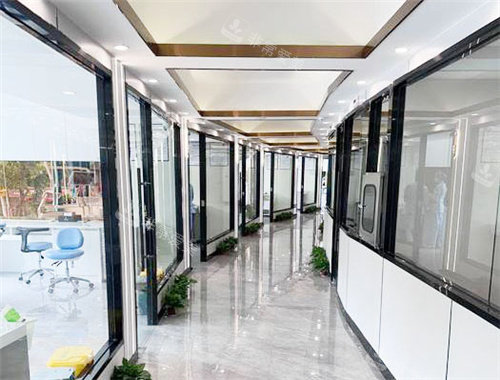 贺州牙博士口腔走廊环境