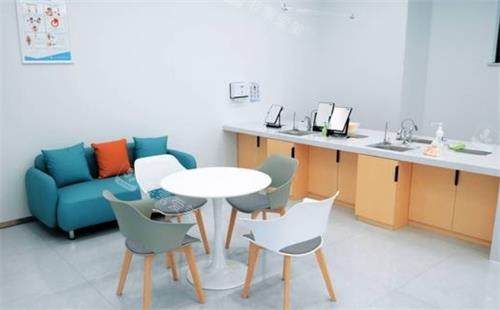 南宁华厦眼科休息区