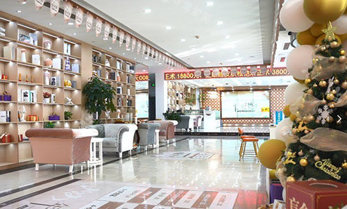 南京连天美整形大厅休息区