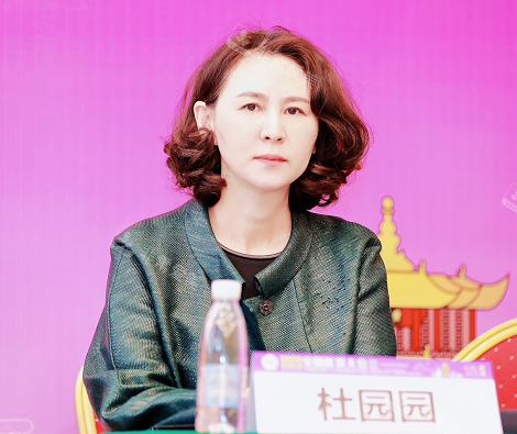 杜園園個(gè)人照片 杜園園個(gè)人照片