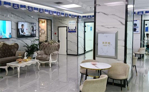 沈陽華美植發(fā)大廳圖 沈陽華美植發(fā)大廳圖