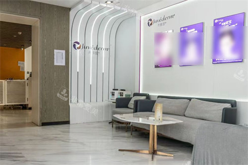 北京聯(lián)合麗格第二醫(yī)療美容醫(yī)院休息區(qū) 北京聯(lián)合麗格第二醫(yī)療美容醫(yī)院休息區(qū)