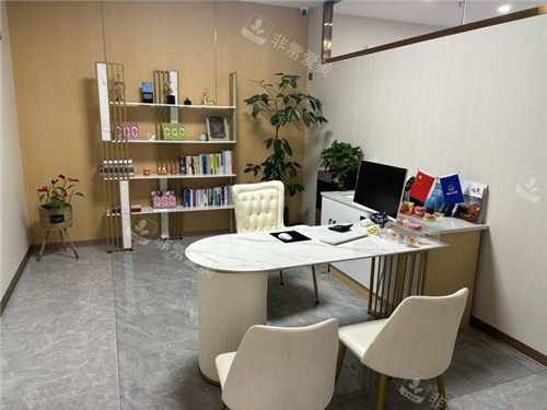 十堰从兵口腔医生办公室